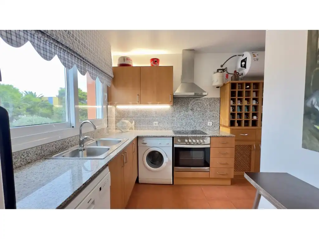 Cocina de Apartamento en venta en Ciutadella de Menorca con Aire acondicionado, Calefacción y Jardín privado