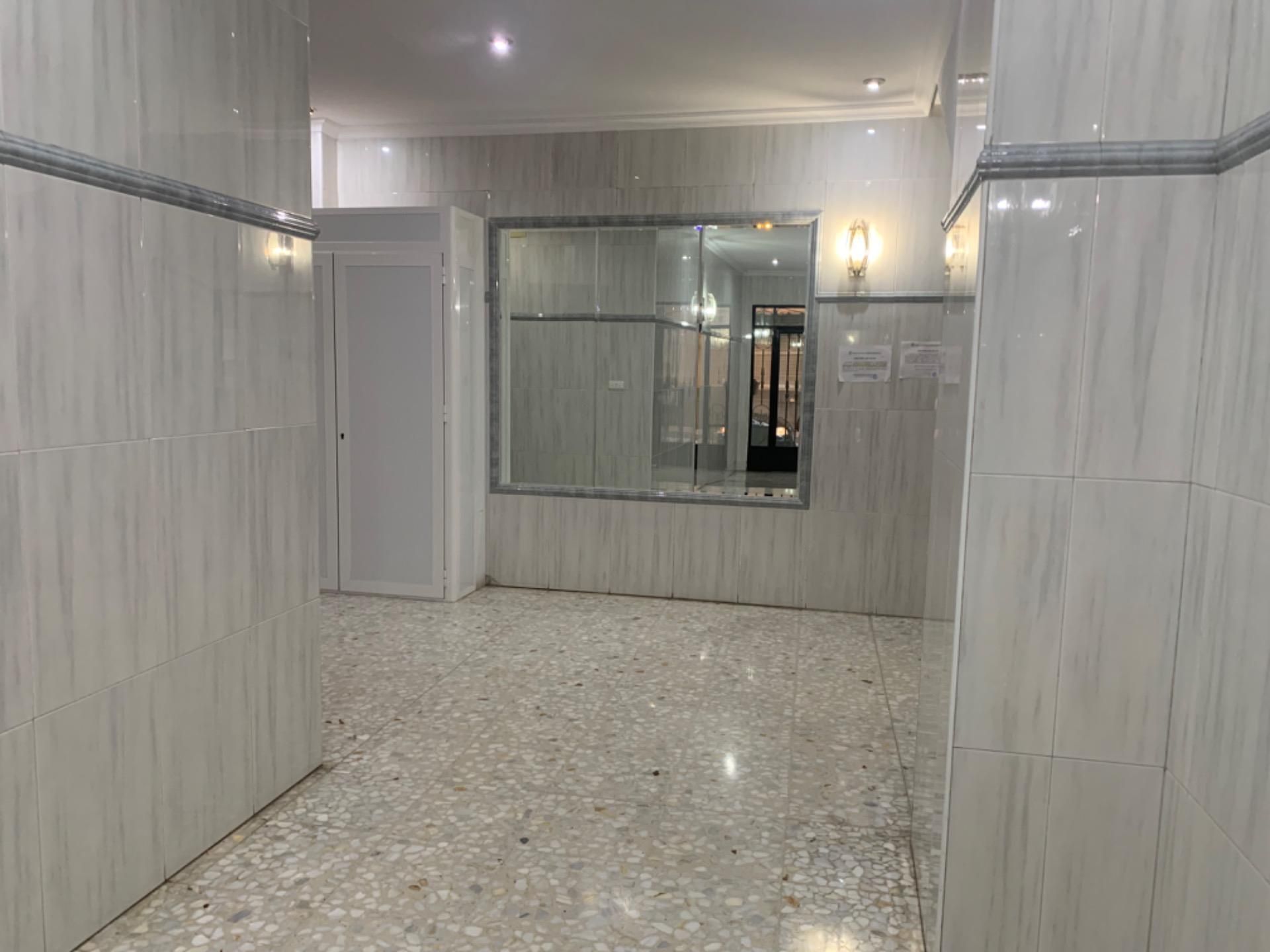 Flat for sale in  Murcia Capital  with Air Conditioner, Private garden and Balcony