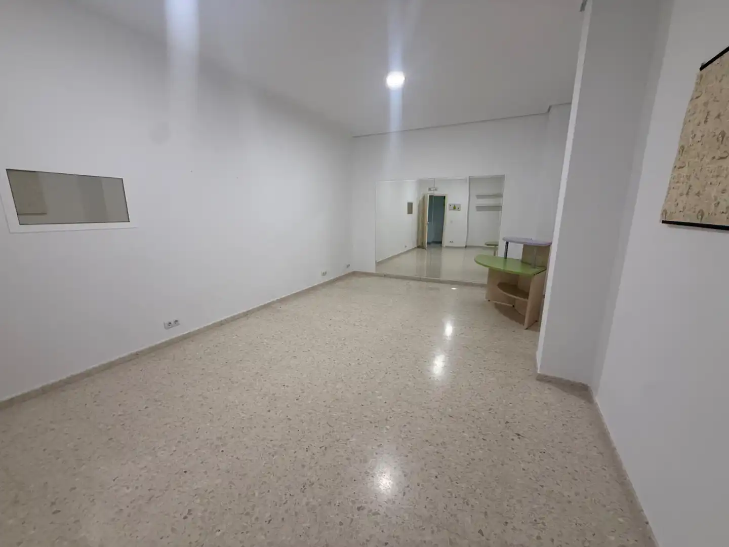 Local de lloguer en Huelva amb Aire condicionat i Calefacció