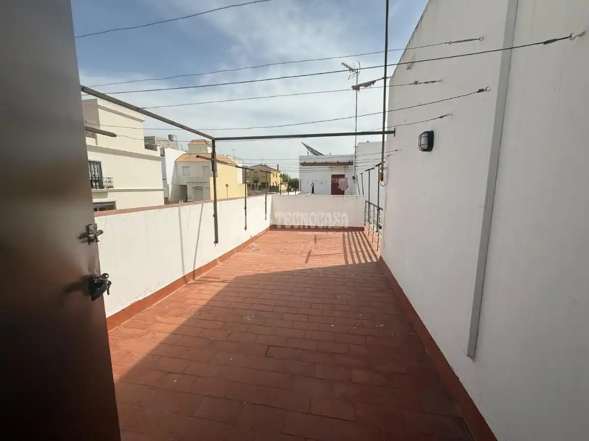 Terrassa de Casa adosada en venda en Paradas