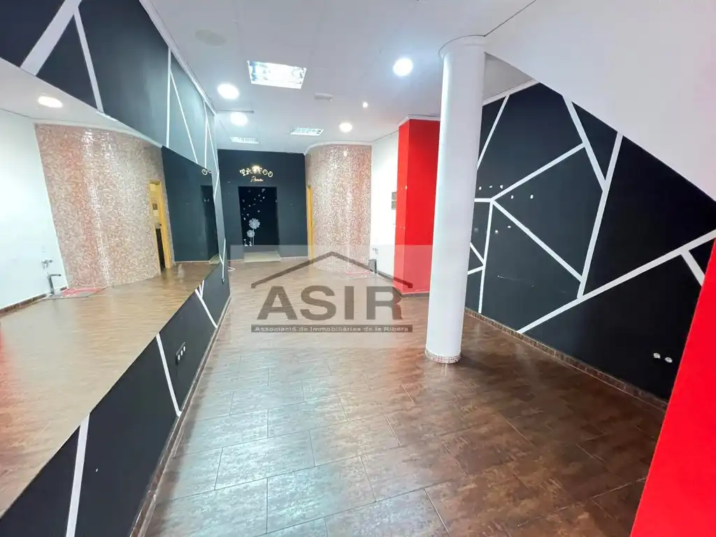 Local comercial de lloguer a Casc Urbà, imagen 8