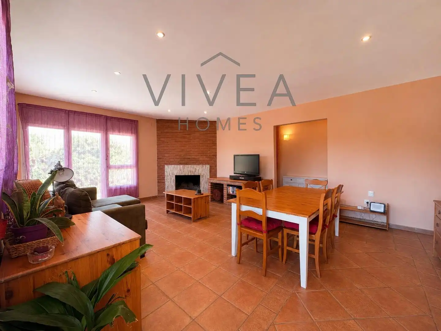Sala d'estar de Casa o xalet en venda en Vidreres amb Aire condicionat, Calefacció i Jardí privat