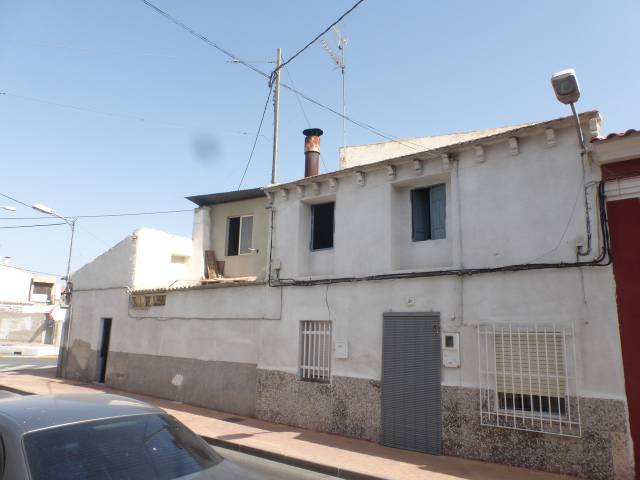 Edificio en Venta en C/ Don Eloy en Barqueros