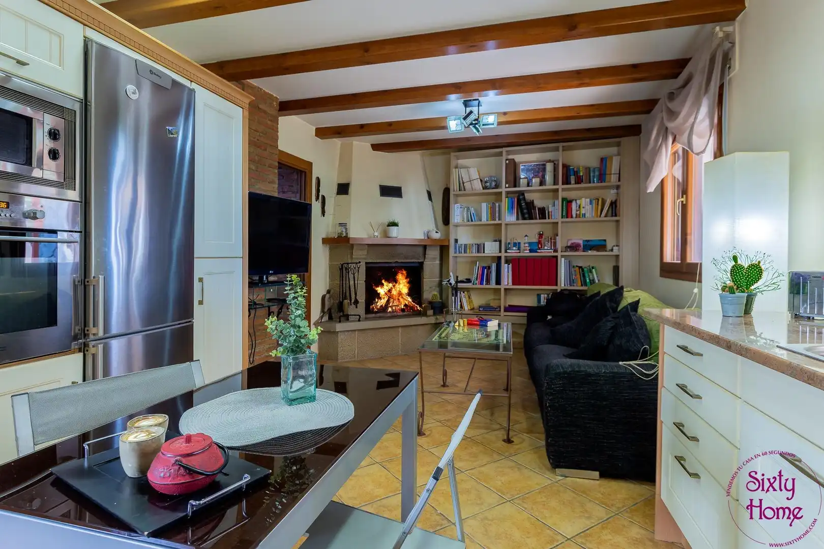 Sala d'estar de Casa adosada en venda en Ejea de los Caballeros amb Aire condicionat, Jardí privat i Terrassa