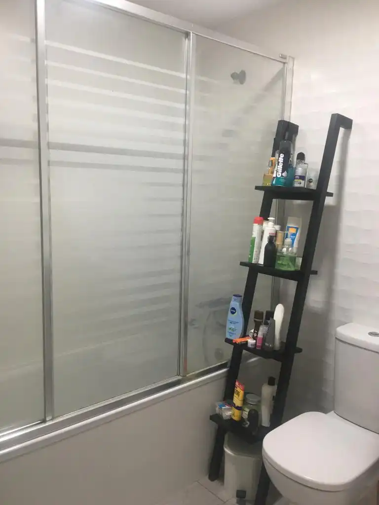 Bathroom of Flat for rent in Melilla  with Furnished, Oven and Washing machine