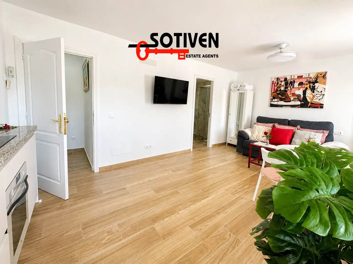 Living room of Study for rent in Arona  with Terrace, Balcony and Community pool
