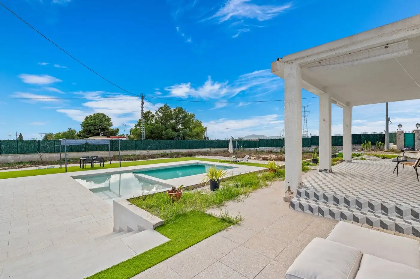 Piscina de Casa o xalet en venda en Elche / Elx amb Jardí privat, Terrassa i Piscina