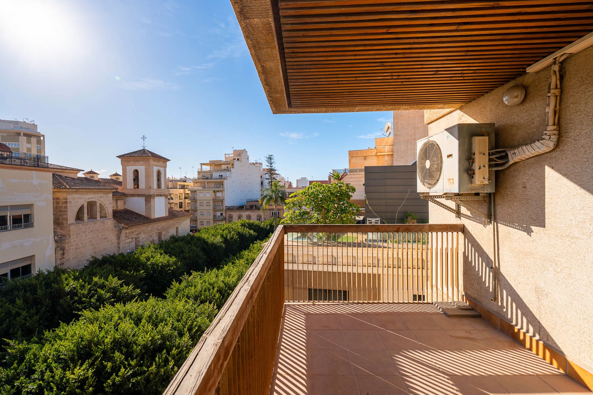 Balcony of Flat for sale in  Almería Capital  with Air Conditioner, Terrace and Furnished