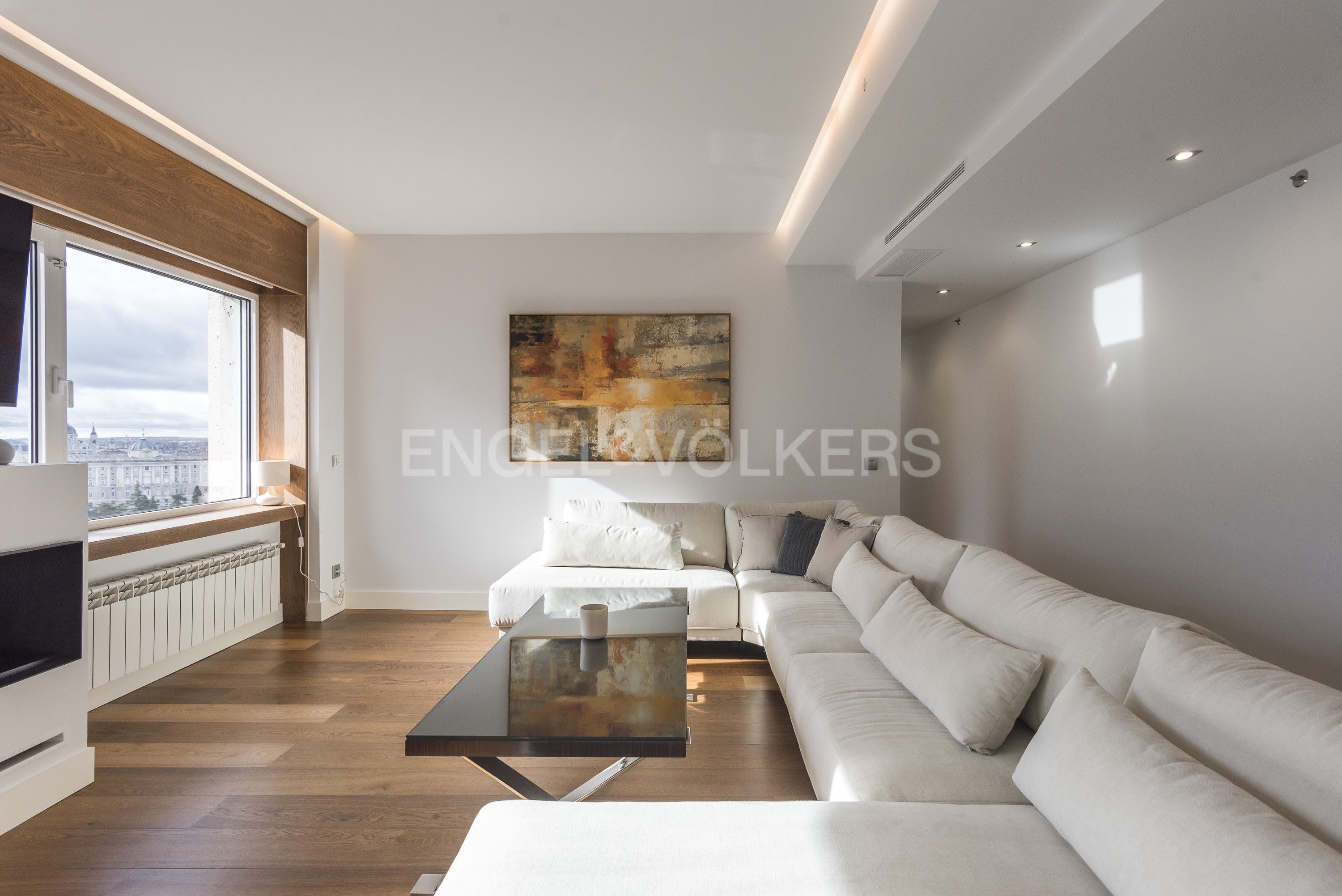 Sala de estar de Apartamento de alquiler en  Madrid Capital con Aire acondicionado, Calefacción y Amueblado