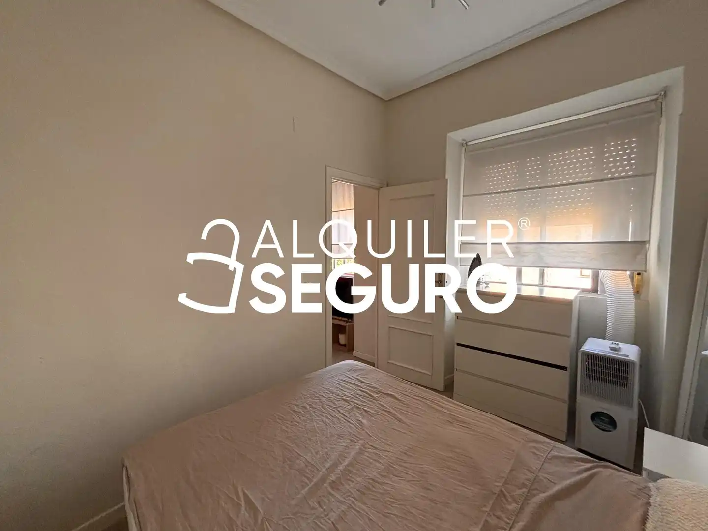 Dormitori de Pis de lloguer en Majadahonda amb Calefacció i Moblat