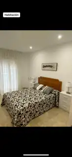 Habitación de Piso de alquiler en Málaga con Aire acondicionado, Terraza y Amueblado