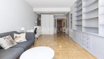 Living room of Flat for sale in  Madrid Capital  with Air Conditioner and Terrace