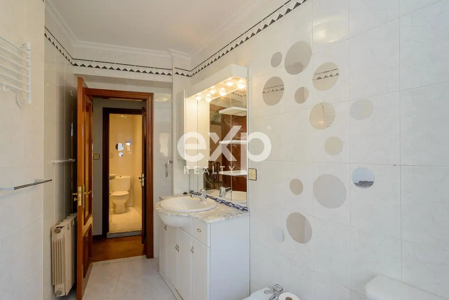 Bathroom of Flat for sale in Aller  with Heating, Terrace and Storage room