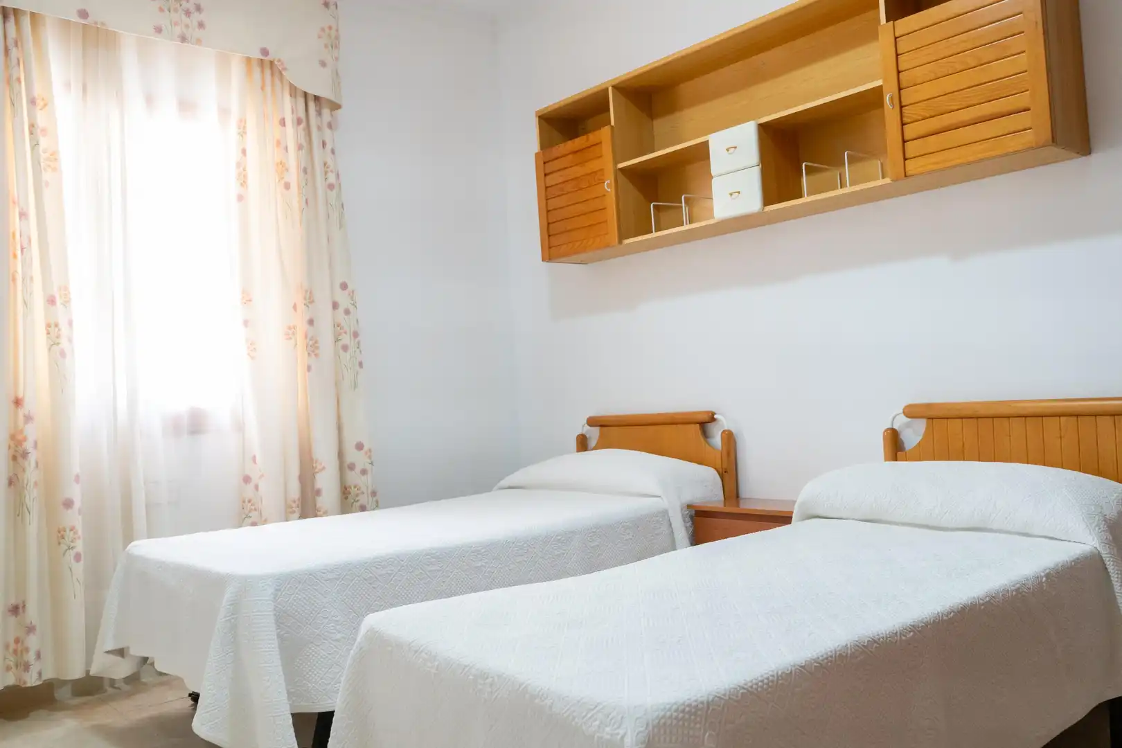 Dormitori de Casa o xalet en venda en Sanlúcar de Barrameda amb Jardí privat