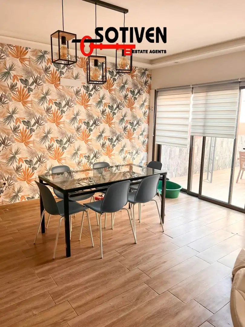 Terraced house with pool for sale in Casco Urbano, imagen 7