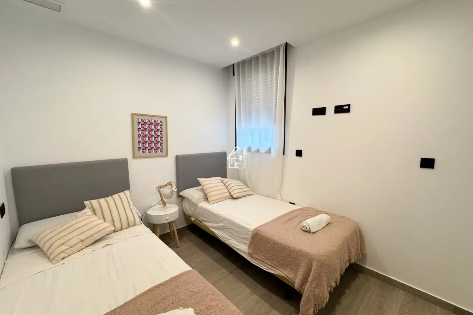 Bedroom of Flat for rent in Torrevieja  with Air Conditioner, Furnished and Oven