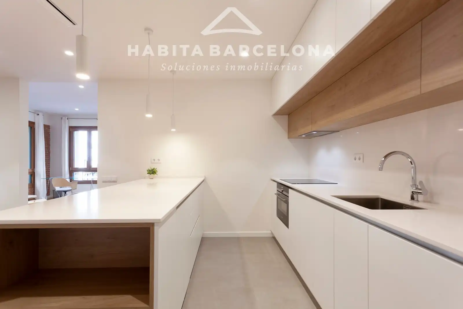 Cocina de Piso de alquiler en Barcelona con Aire acondicionado, Calefacción y Parquet
