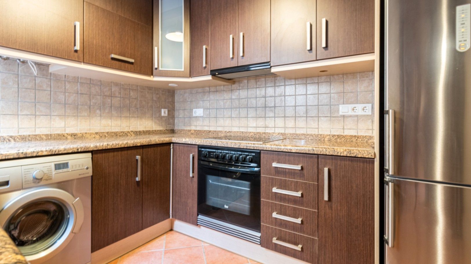 Kitchen of Building for sale in Dénia