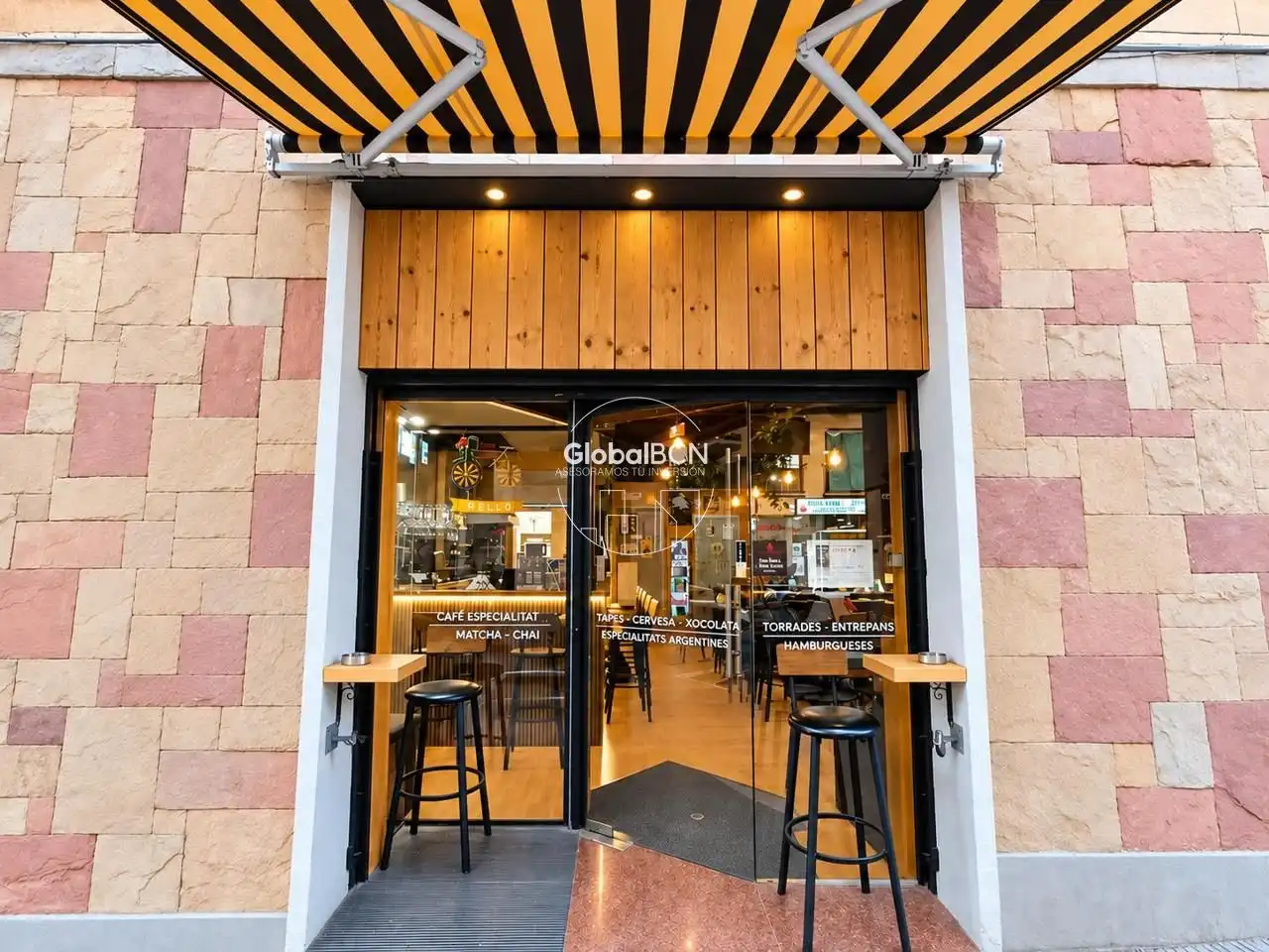 Business premises for transfer in calle de Pau Alsina