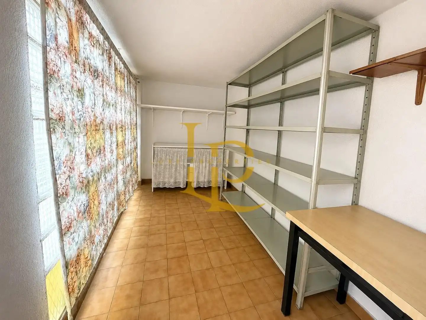 Dormitori de Pis en venda en Rubí amb Aire condicionat, Calefacció i Terrassa