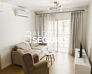 Living room of Flat to rent in El Puerto de Santa María  with Air Conditioner, Terrace and Furnished