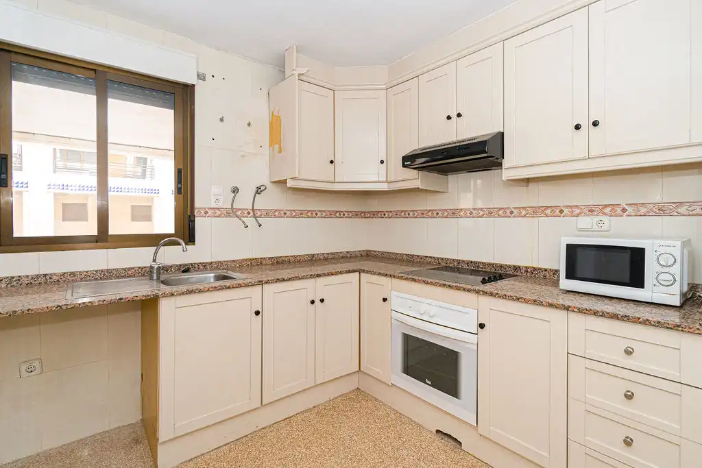 Pis en venda a C/ Puerta de Riad I esq Av Cervantes y plaza Porti, Pueblo