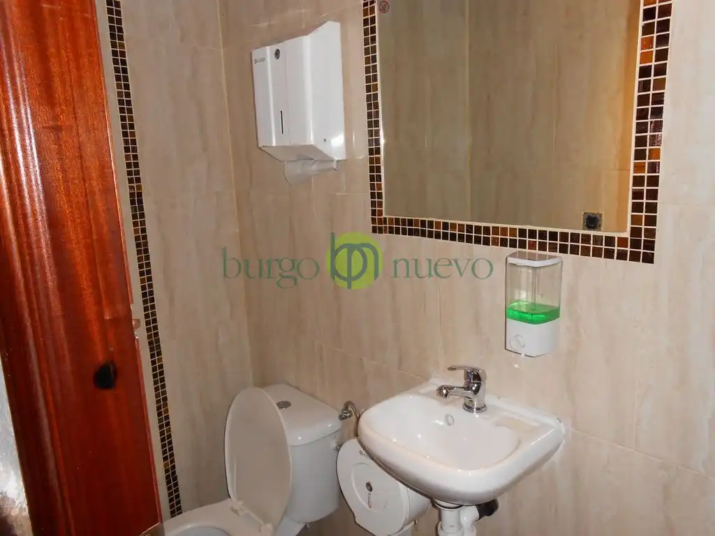 Local comercial en venda a Calle Salvador Del Nido 7 24006 Leon, imagen 8