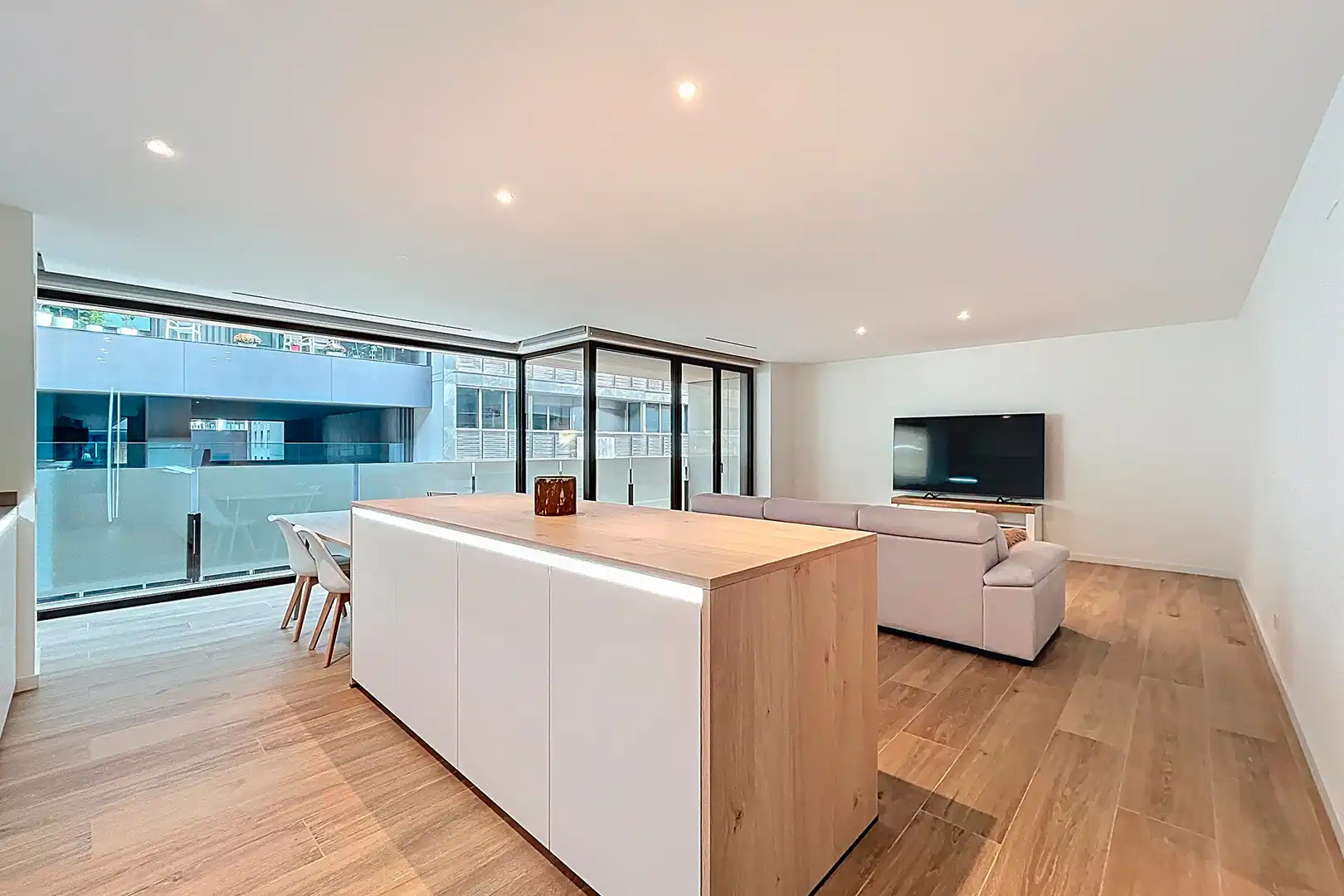 Living room of Apartments for sale in Escaldes – Engordany  with Parquet flooring and Terrace