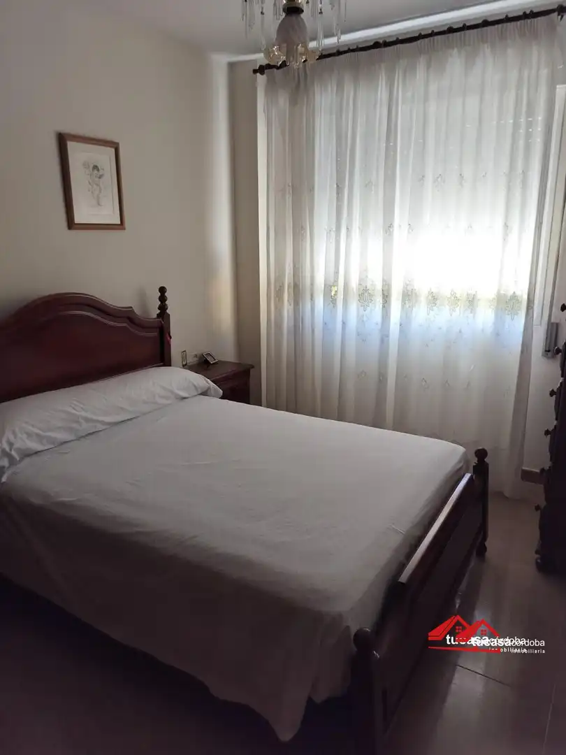 Bedroom of Flat for sale in Córdoba  with Air Conditioner and Balcony