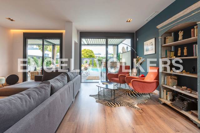 Casa adosada en Venta en Cortijo Sur