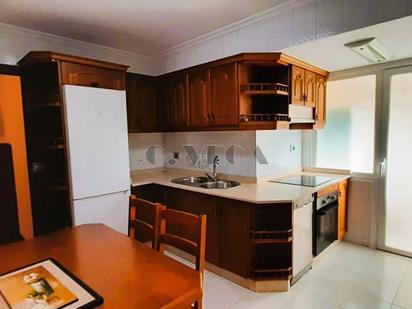 Kitchen of Flat for sale in Vigo 