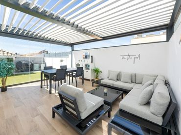 Penthouse mit Balkon zum Verkauf in Calle Estación de Tranvías 1B