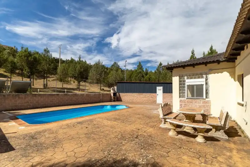 Piscina de Casa o xalet en venda en Duruelo amb Calefacció, Terrassa i Piscina