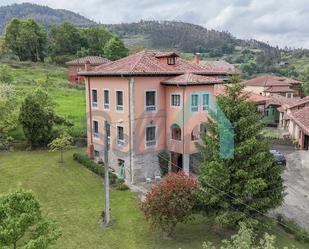 Exterior view of House or chalet for sale in Salas  with Heating, Private garden and Parquet flooring