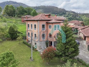 Casa con balcone in vendita a Quintana