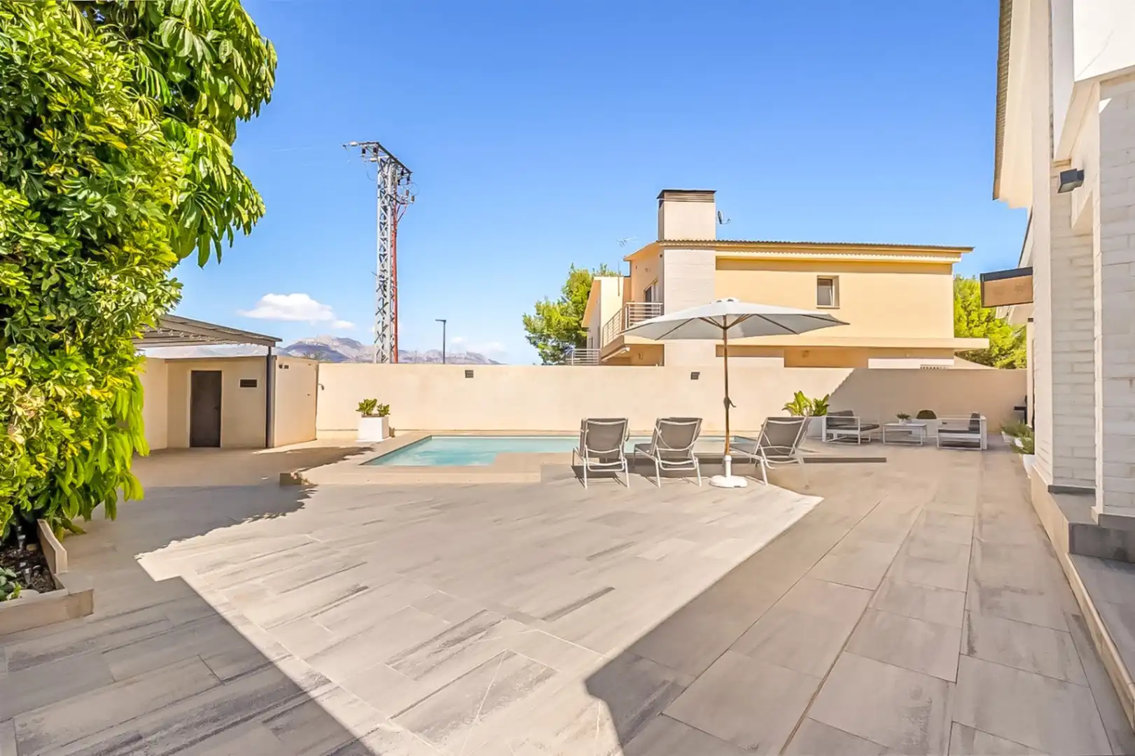 Terraza de Casa o chalet en venta en L'Alfàs del Pi con Aire acondicionado, Calefacción y Piscina