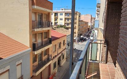 Exterior view of Flat for sale in Mislata  with Oven and Balcony