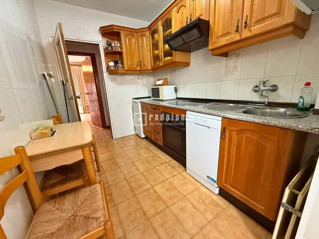 Cocina de Piso en venta en Madrid con Calefacción, Parquet y Terraza