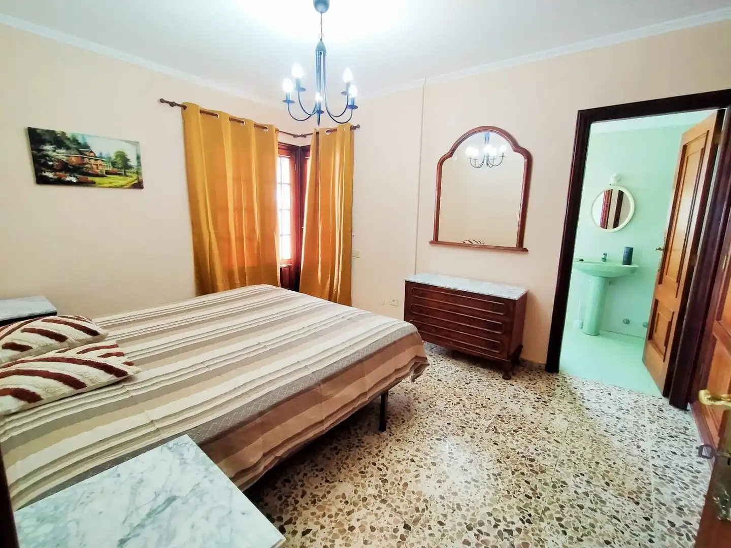 Schlafzimmer von Wohnung zur untervermieten in Santa Úrsula mit Heizung und Terrasse