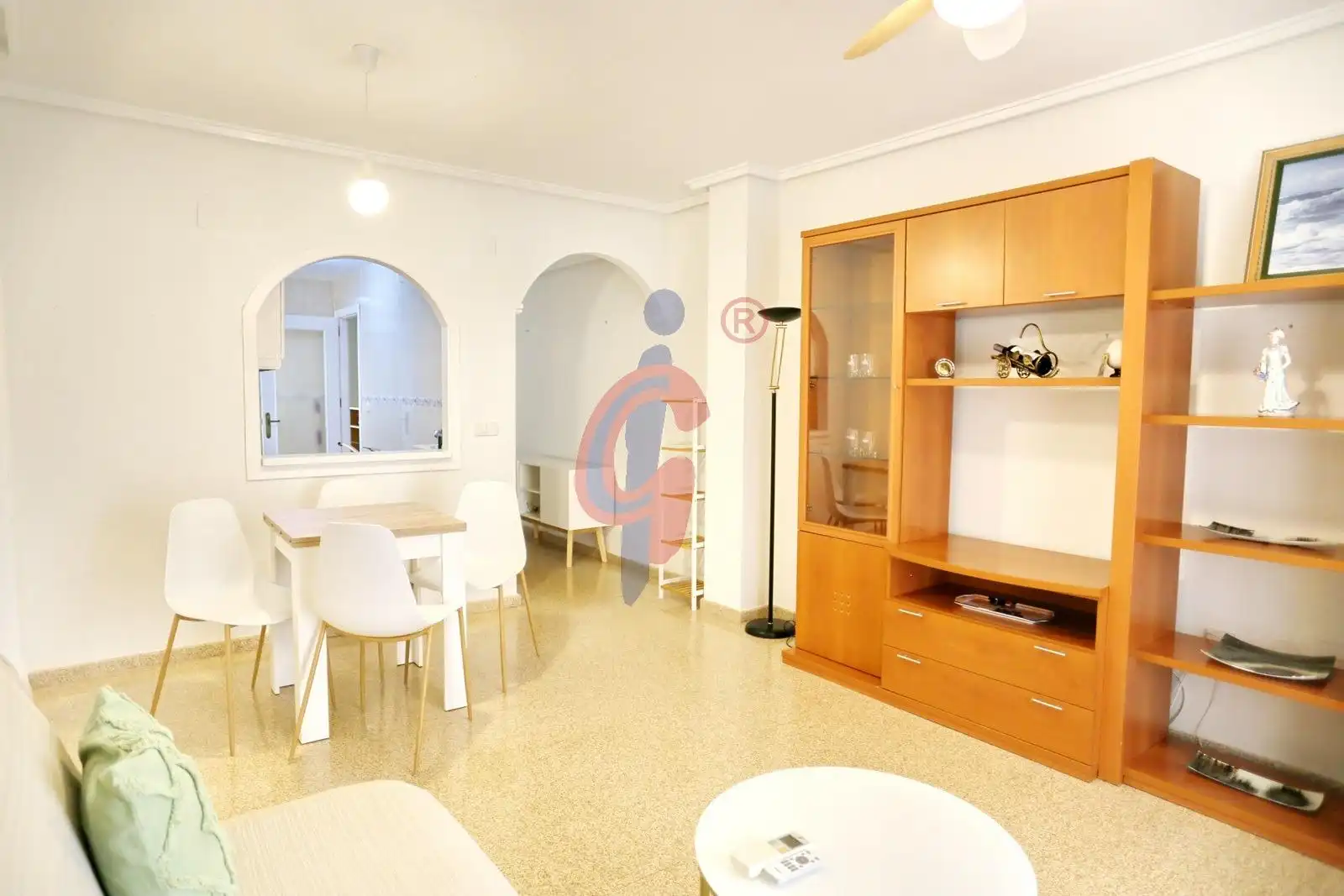 Sala de estar de Piso de alquiler en Guardamar del Segura con Aire acondicionado, Terraza y Amueblado