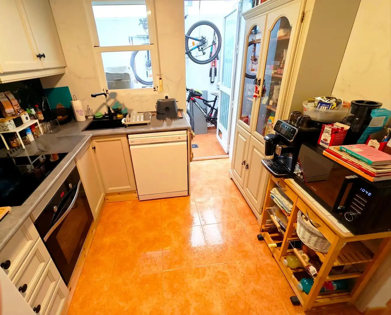 Cocina de Casa o chalet en venta en Torrevieja con Aire acondicionado, Calefacción y Terraza