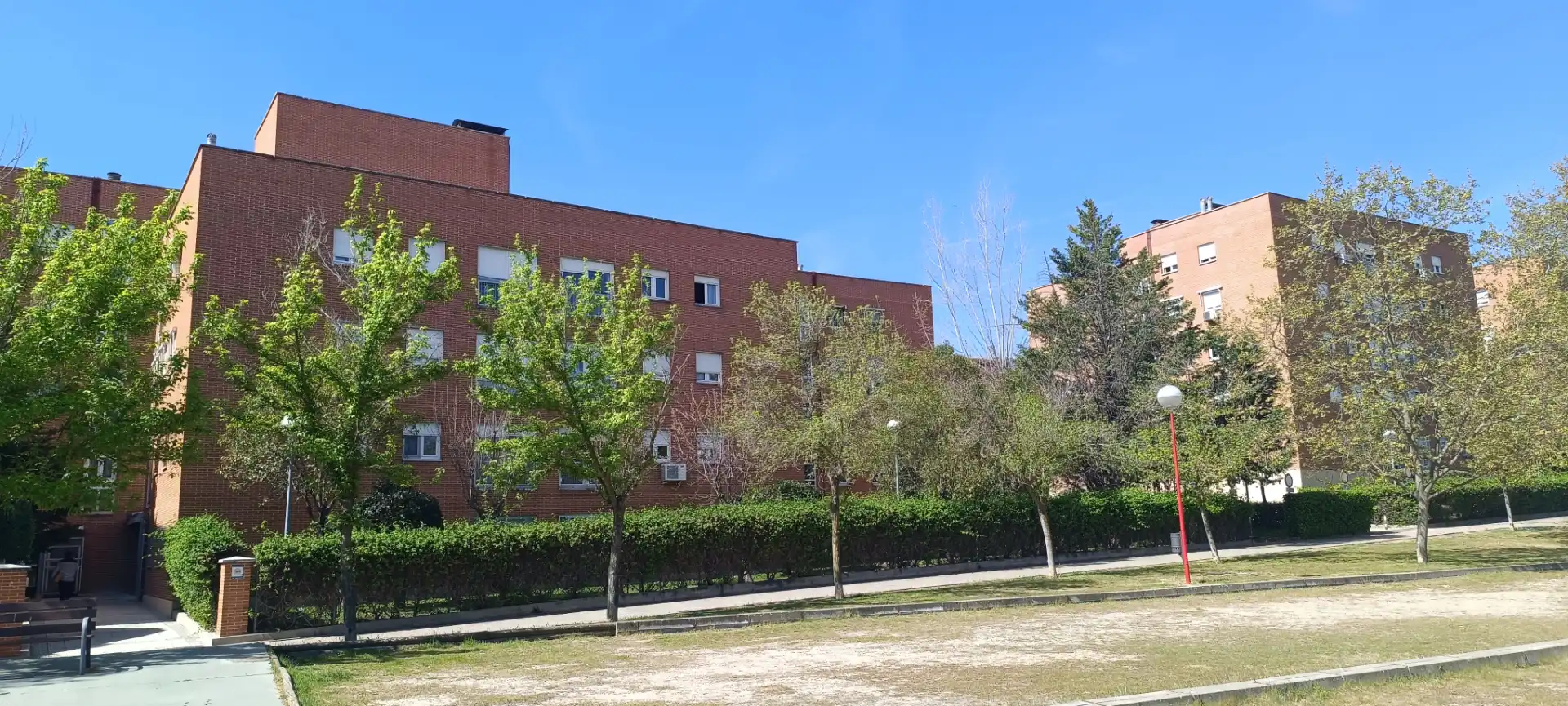 Vista exterior de Pis en venda en Alcobendas amb Aire condicionat, Calefacció i Terrassa