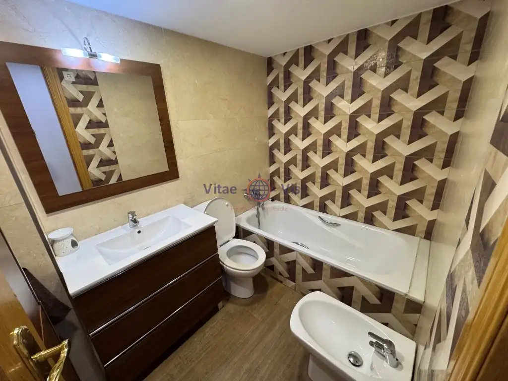 Bathroom of Flat for sale in Lorca  with Furnished, Balcony and Community pool