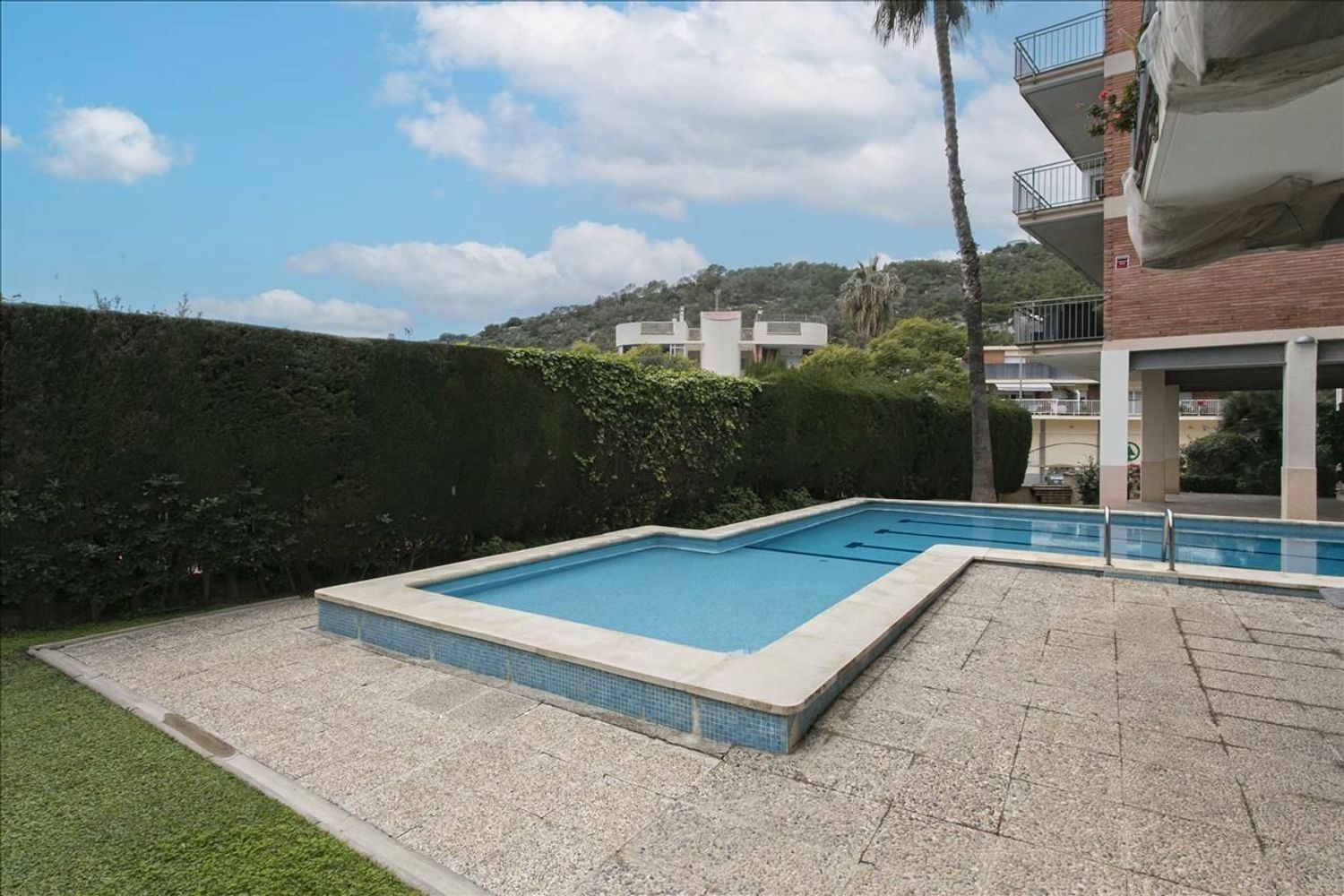 Piscina de Apartament en venda en Castelldefels amb Aire condicionat, Calefacció i Parquet