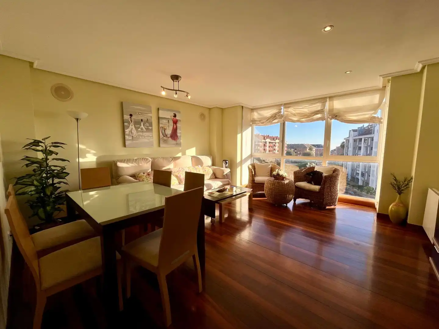 Duplex con giardino in vendita a CONSUELO BERGES, imagen 6
