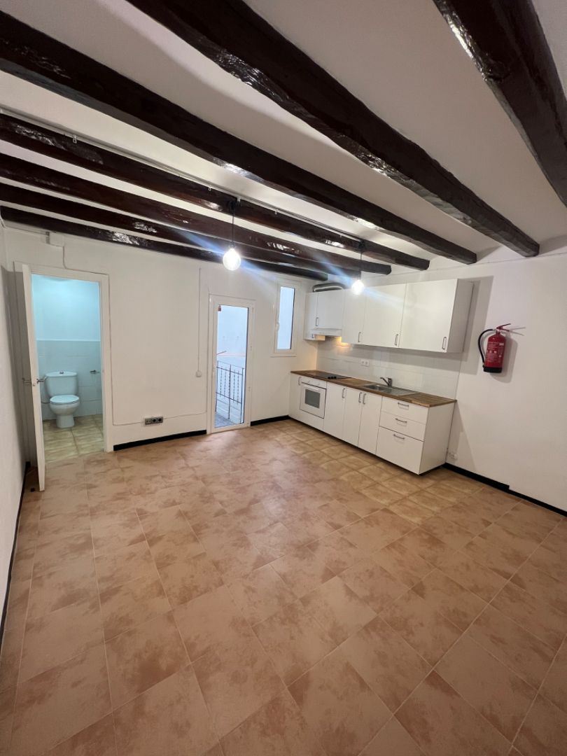 Cocina de Piso de alquiler en Reus con Terraza, Horno y Balcón