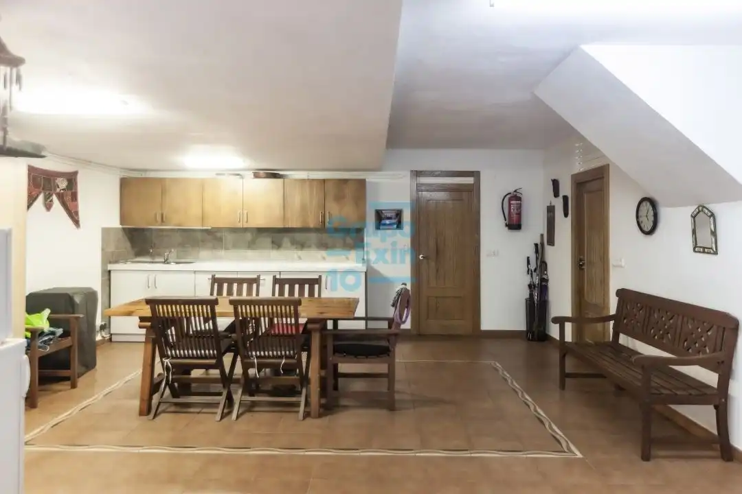 Casa o xalet en venda en Irun  amb Calefacció i Jardí privat
