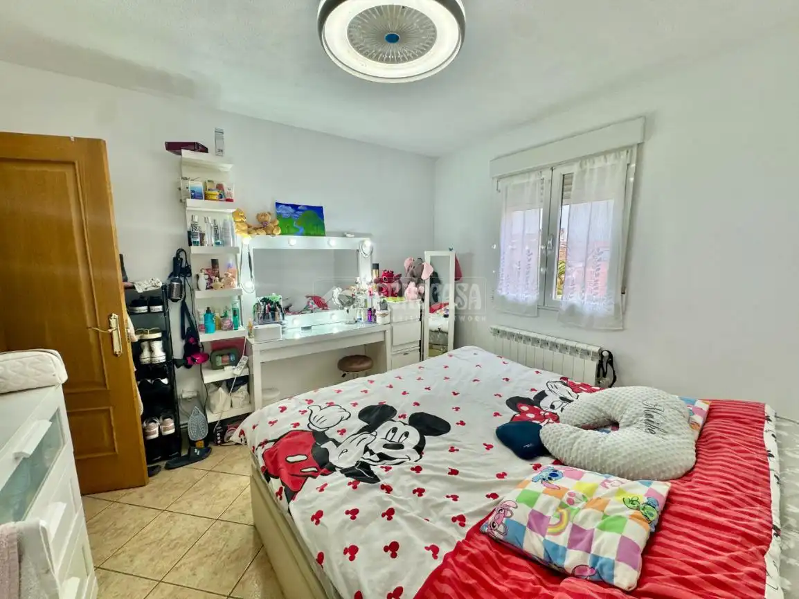 Habitación de Piso en venta en Yunquera de Henares con Aire acondicionado, Amueblado y Balcón