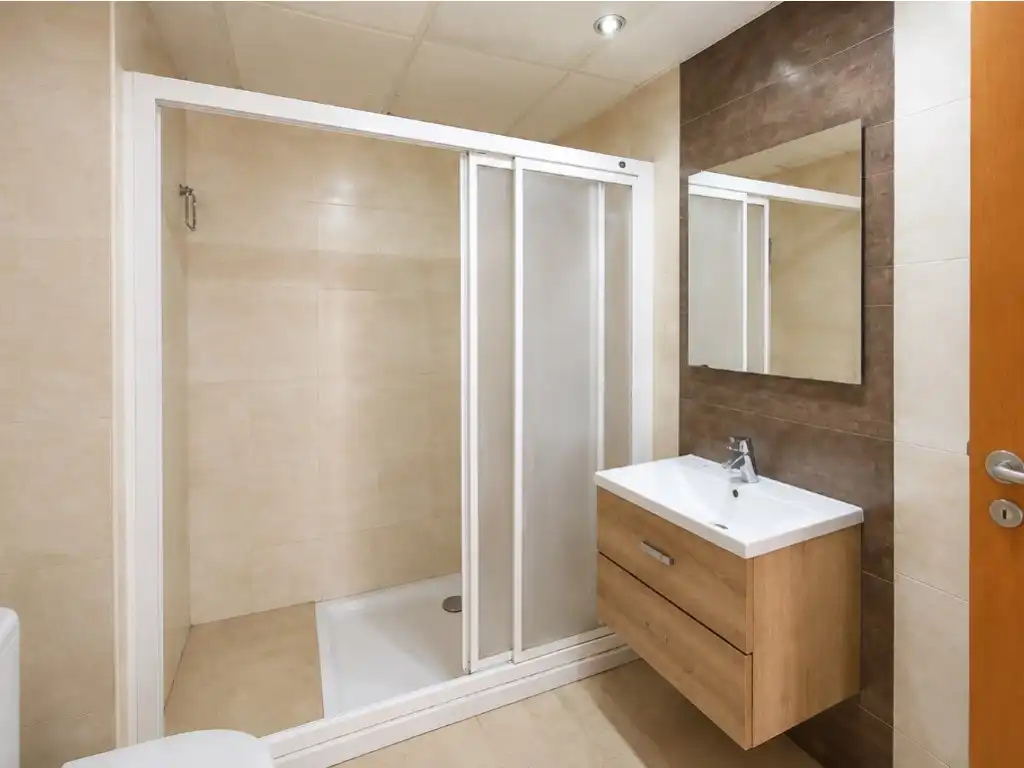 Bathroom of Flat for sale in La Granada  with Air Conditioner, Heating and Balcony