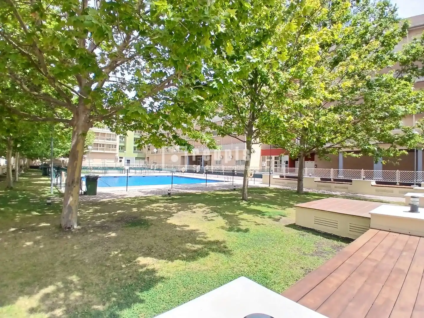 Piscina de Pis en venda en Torrejón de Ardoz amb Jardí privat, Terrassa i Traster